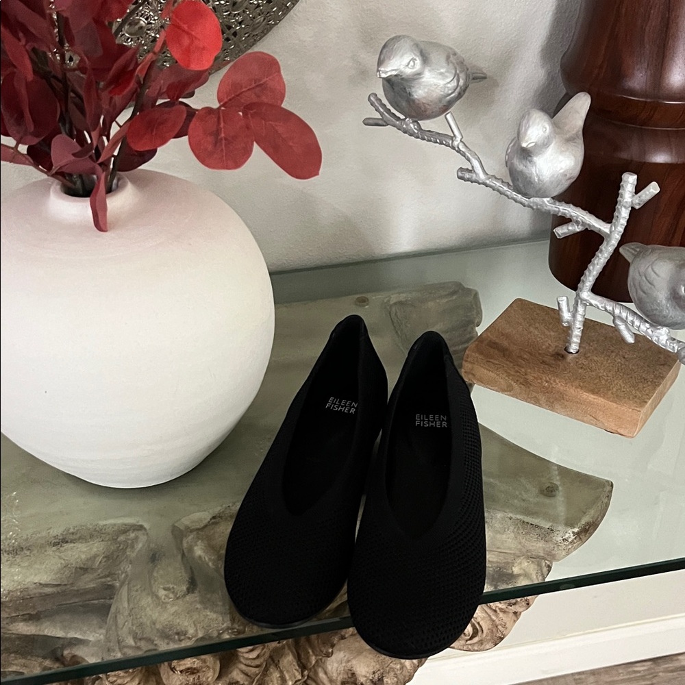 Eileen Fisher Women's Elegant Black Loafers